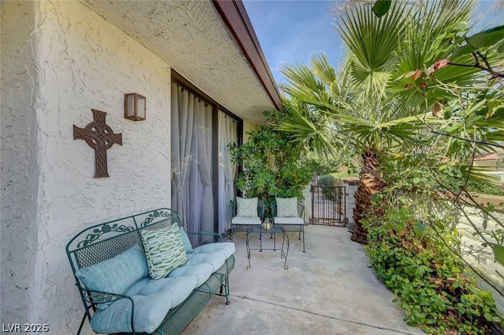 2684 San Lago Property Photo 20