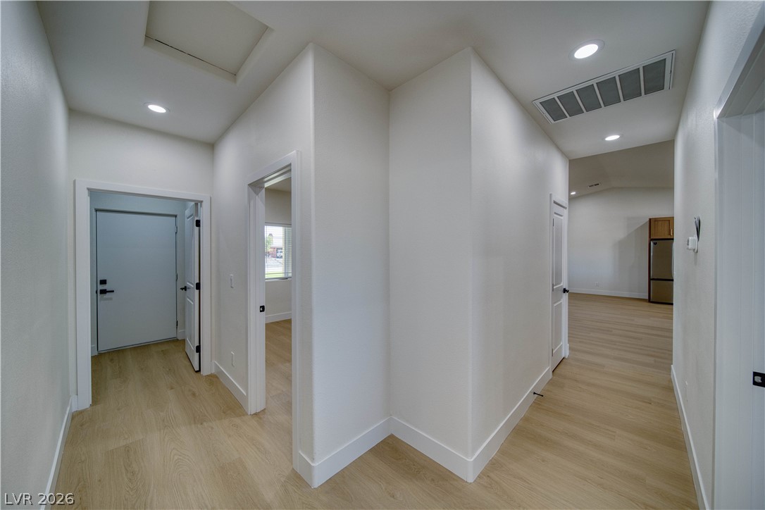 2520 South Yakima Avenue Property Photo 13