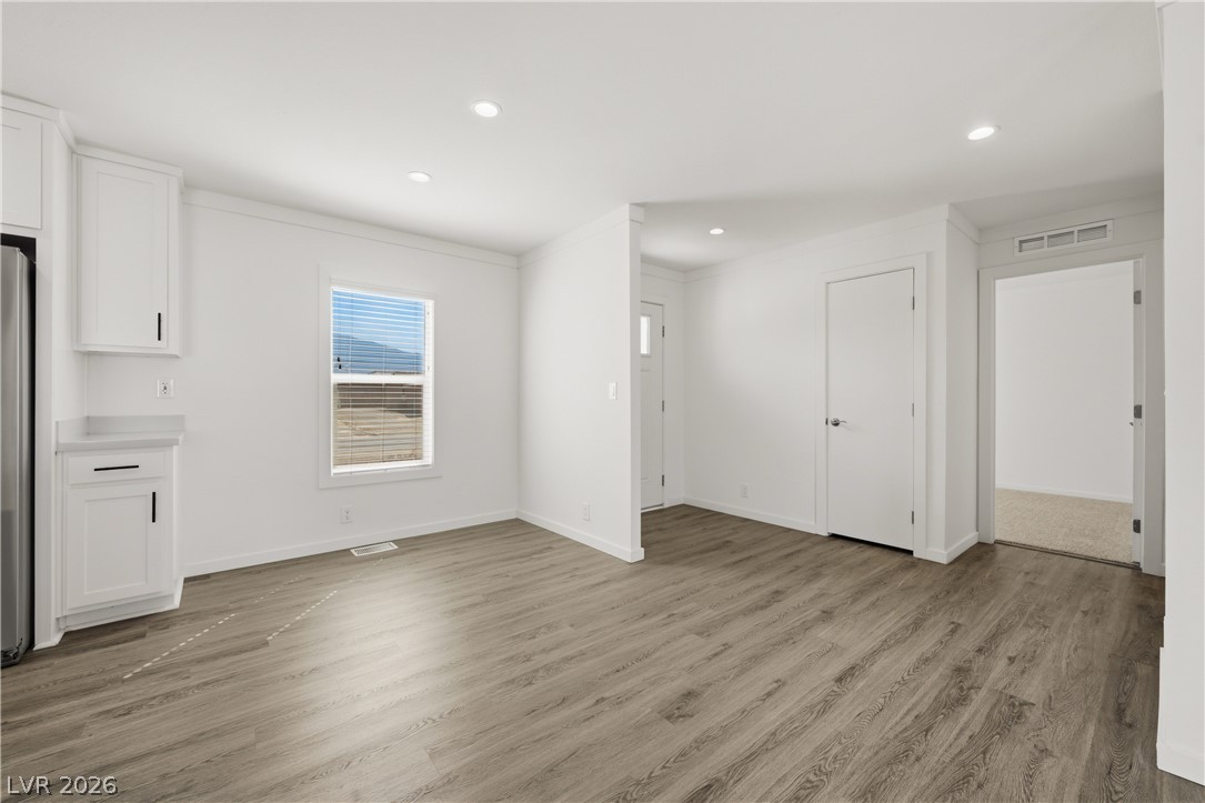 6340 Glencove Avenue Property Photo 9