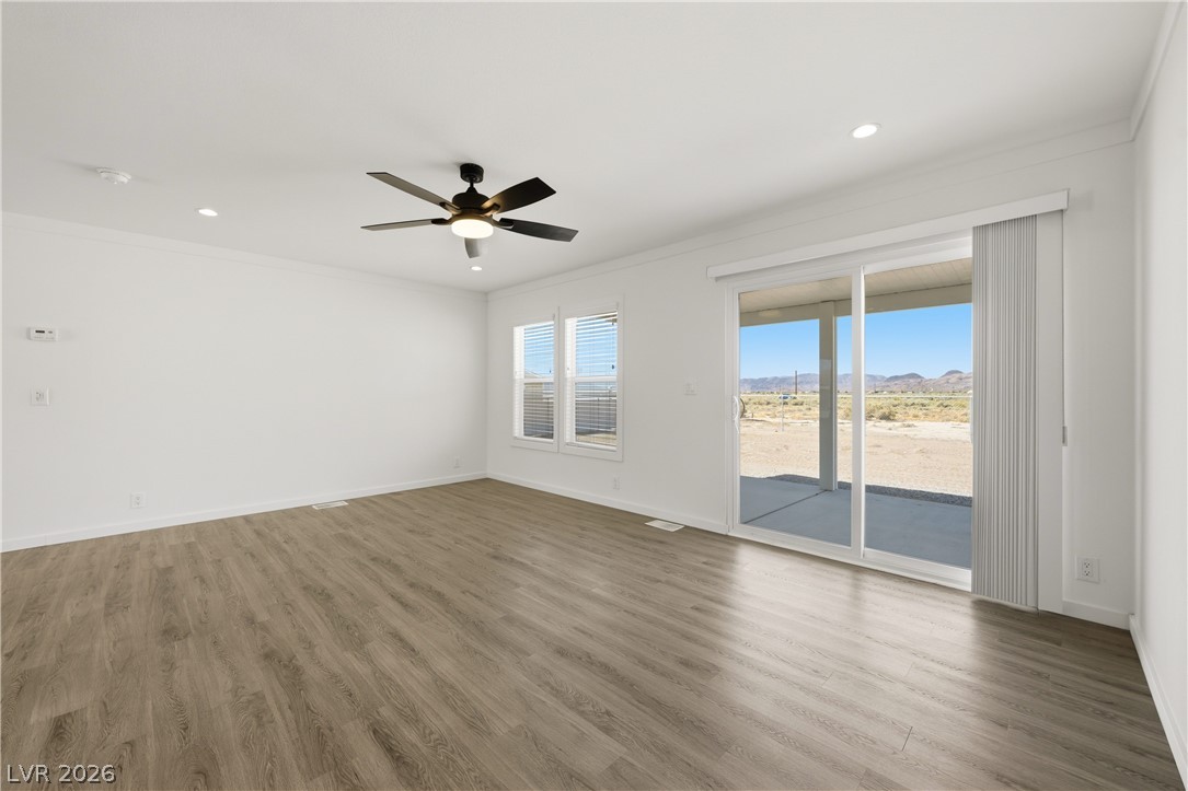 6340 Glencove Avenue Property Photo 12