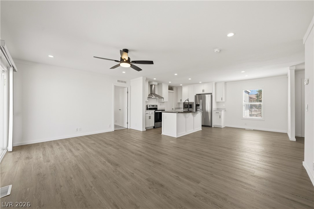 6340 Glencove Avenue Property Photo 13