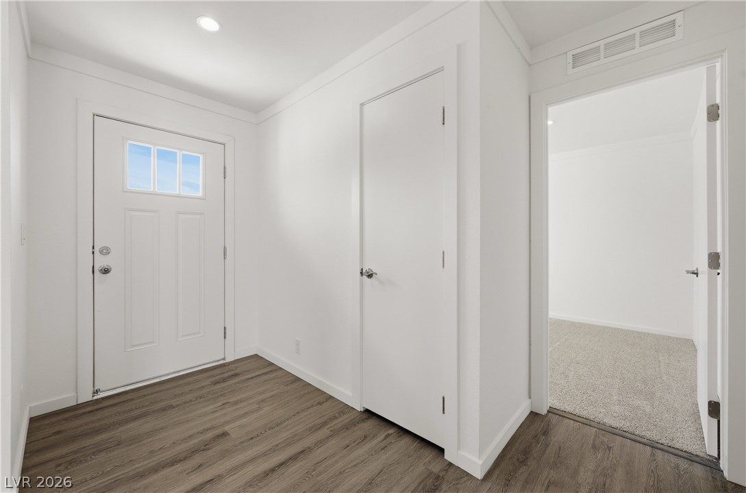 6340 Glencove Avenue Property Photo 24