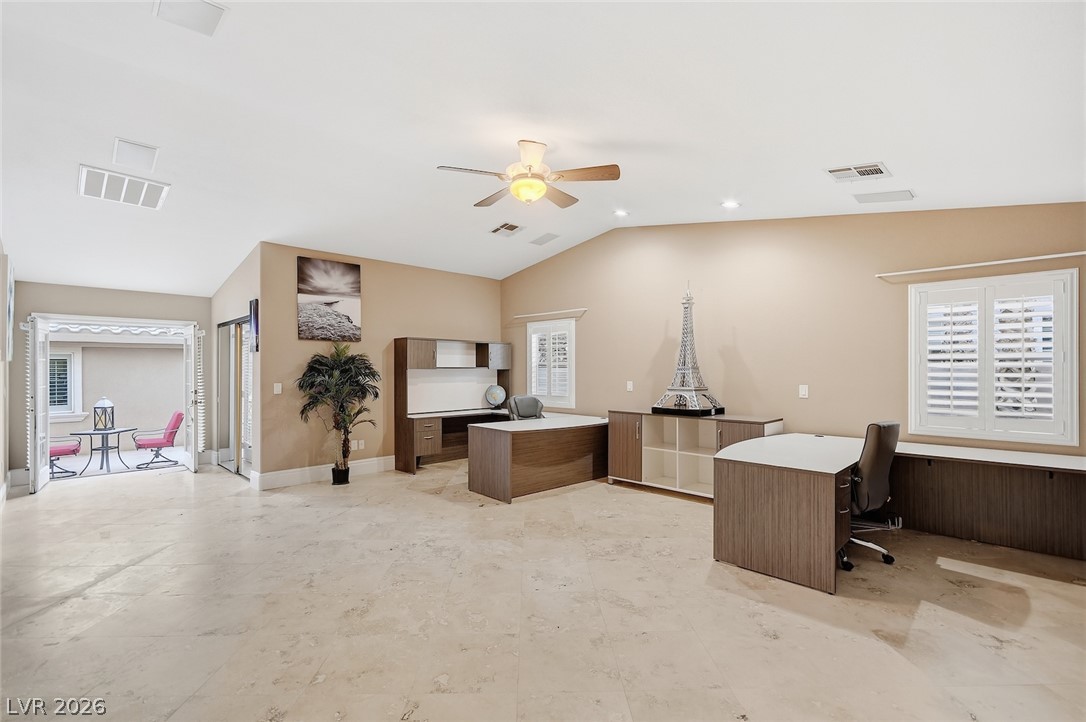 6625 West El Campo Grande Avenue Property Photo 41