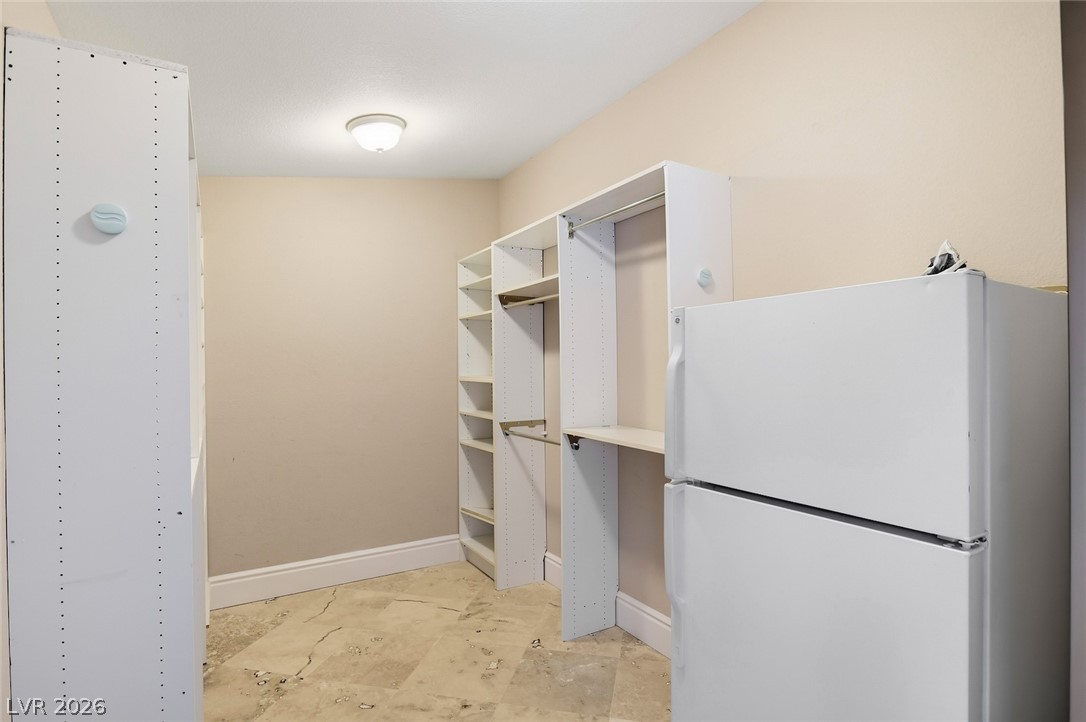 6625 West El Campo Grande Avenue Property Photo 44