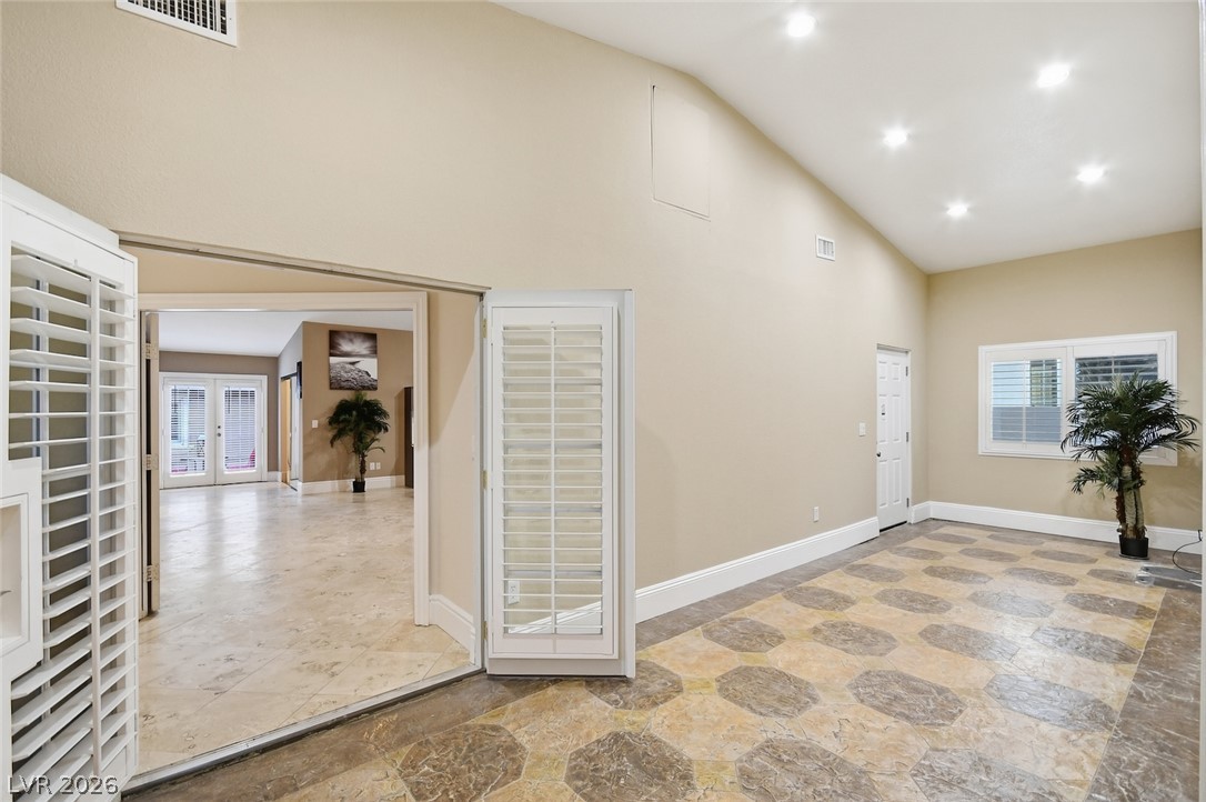 6625 West El Campo Grande Avenue Property Photo 45