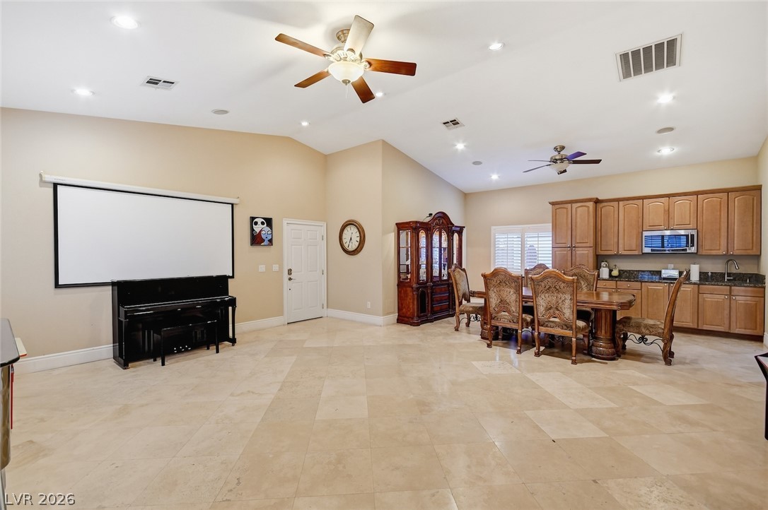 6625 West El Campo Grande Avenue Property Photo 47