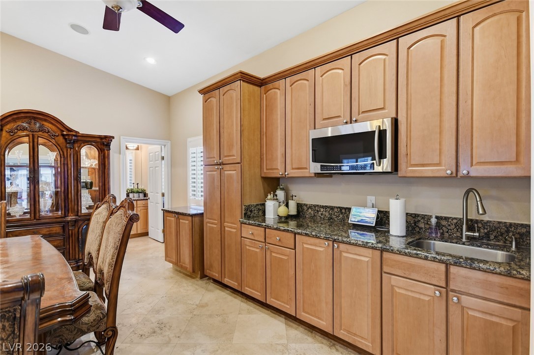 6625 West El Campo Grande Avenue Property Photo 49