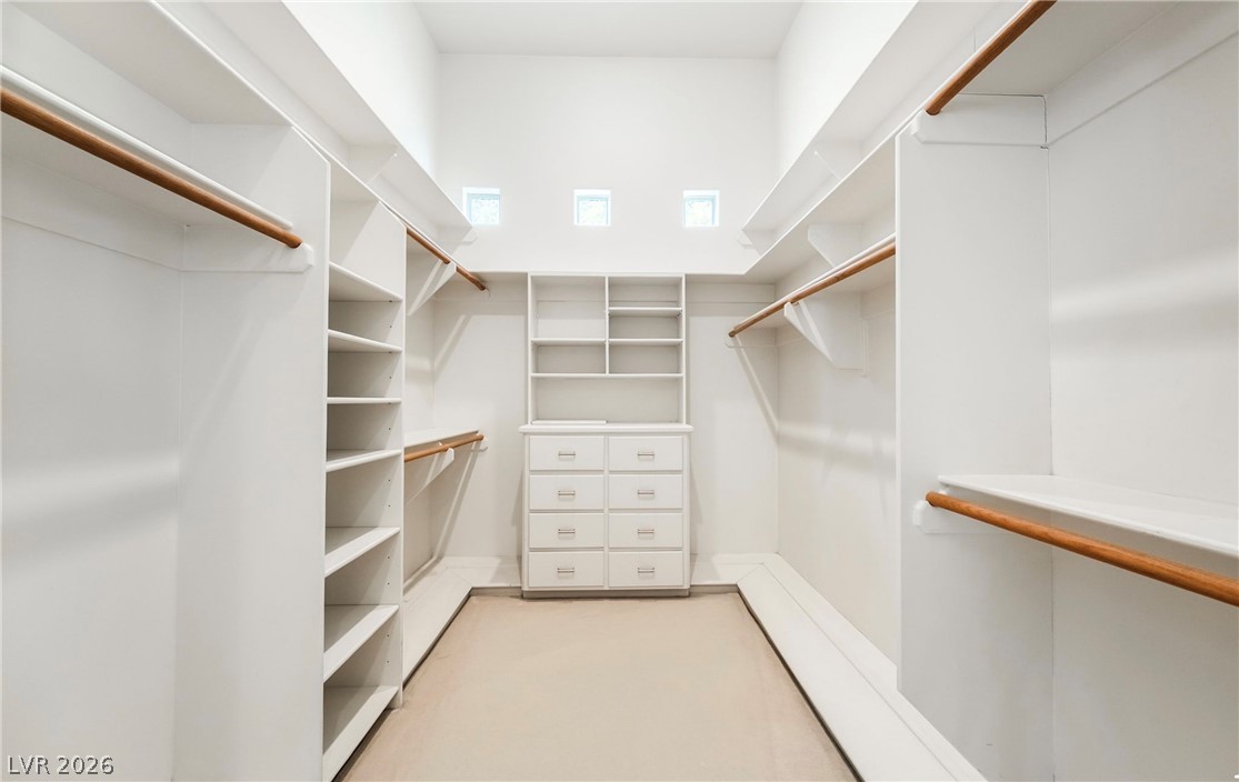 2202 Chatsworth Court Property Photo 23