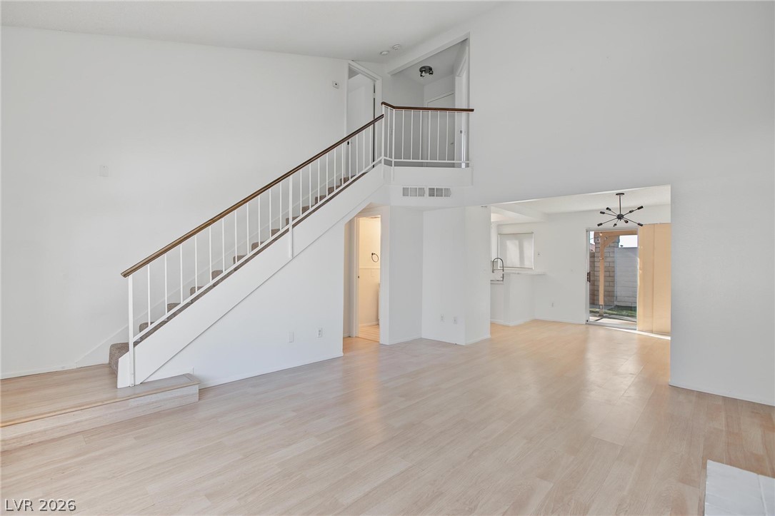 2915 Pine Nut Way Property Photo 7