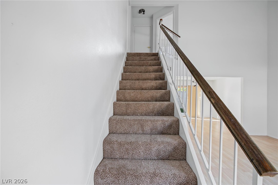 2915 Pine Nut Way Property Photo 16