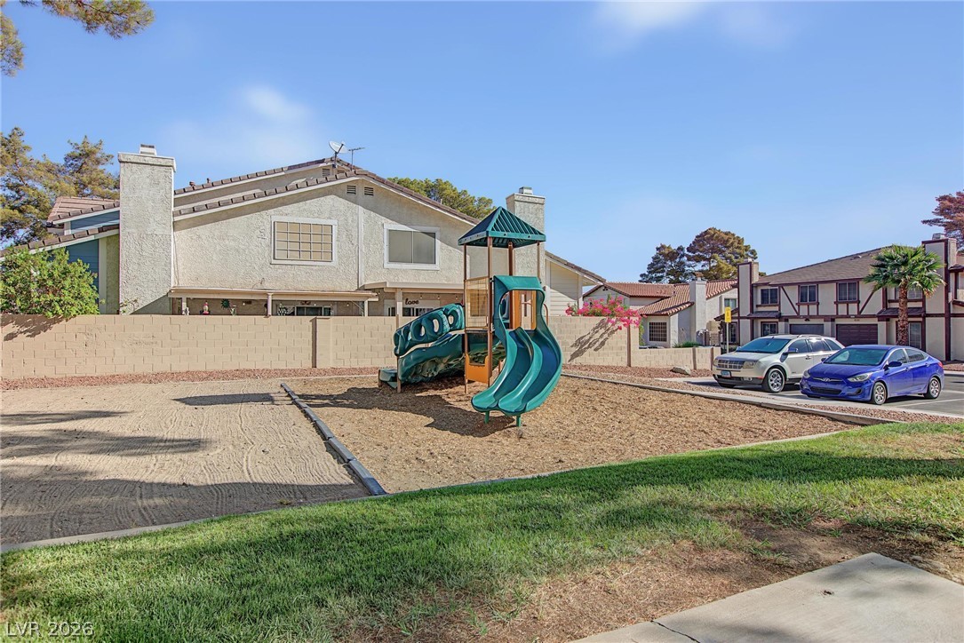 2915 Pine Nut Way Property Photo 31