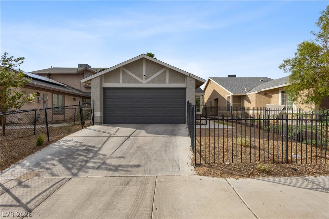 4349 Faberge Avenue Property Photo 28