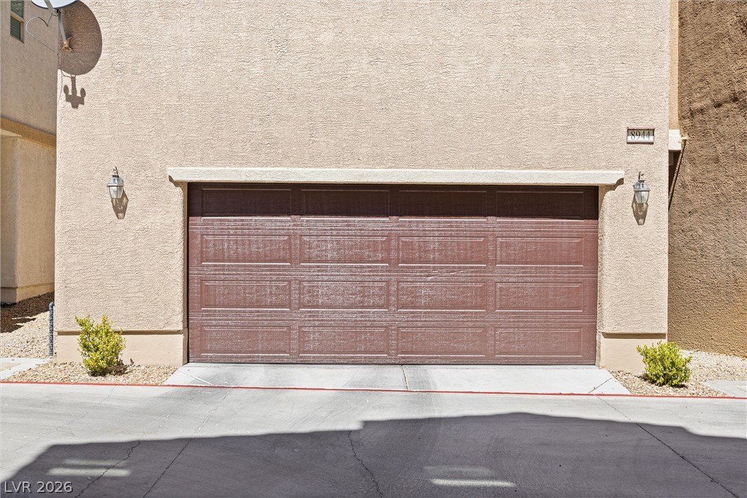8944 Red Tapestry Court Property Photo 25
