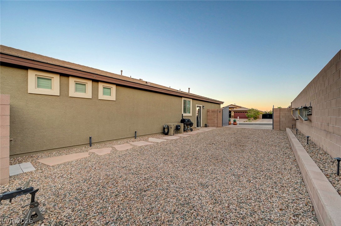 10430 West Amulet Ridge Court Property Photo 58