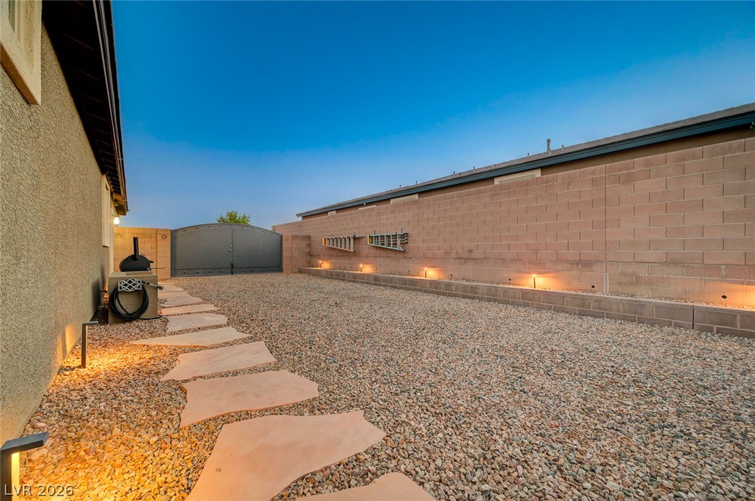 10430 West Amulet Ridge Court Property Photo 65
