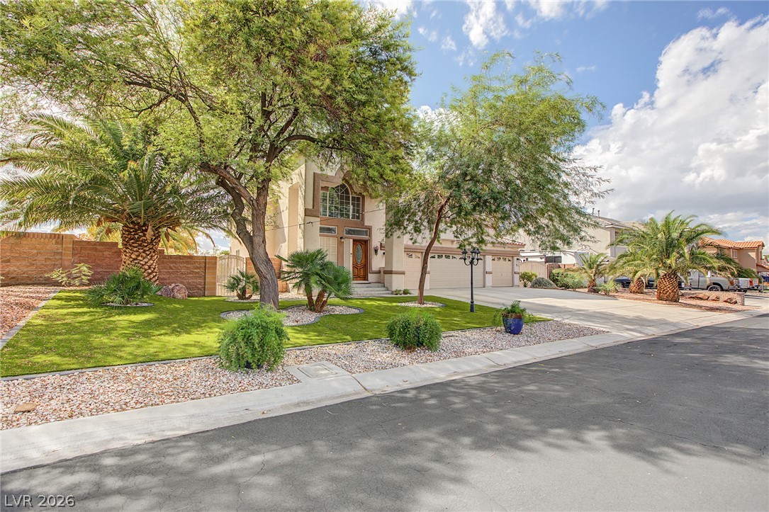 6915 Cedar Basin Avenue Property Photo 3