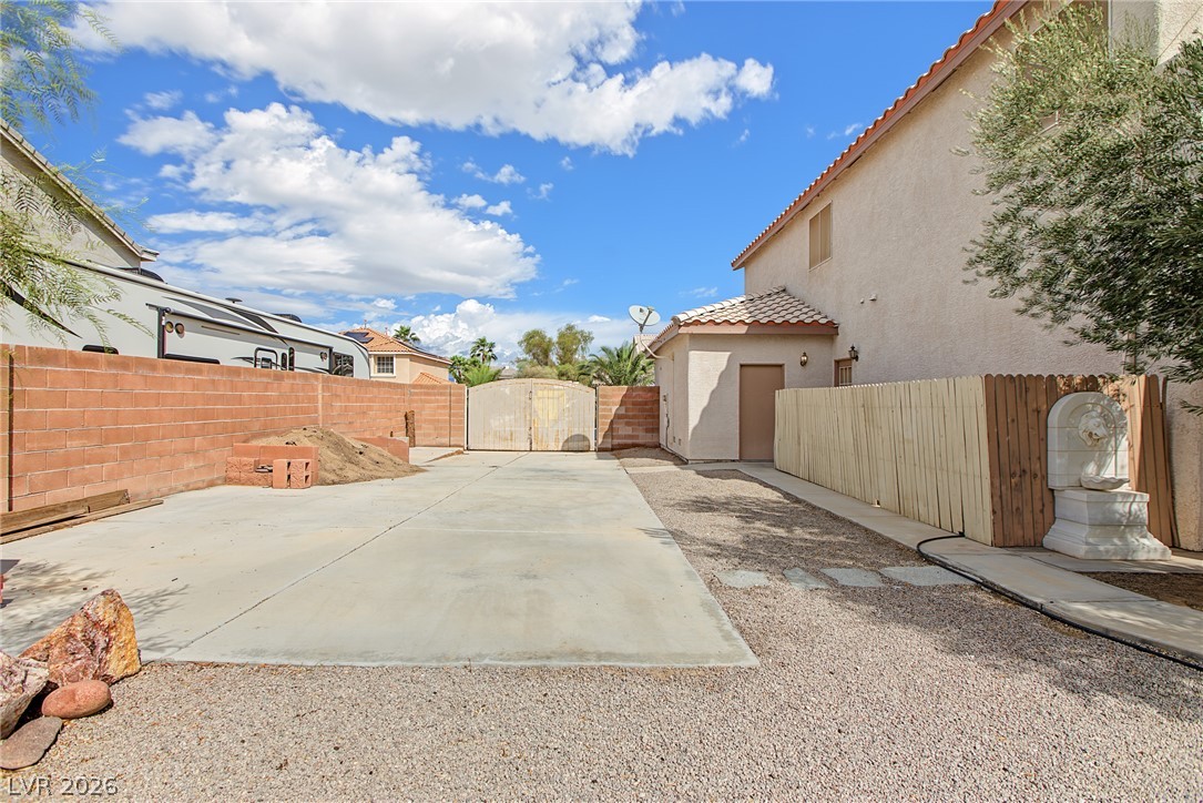 6915 Cedar Basin Avenue Property Photo 41
