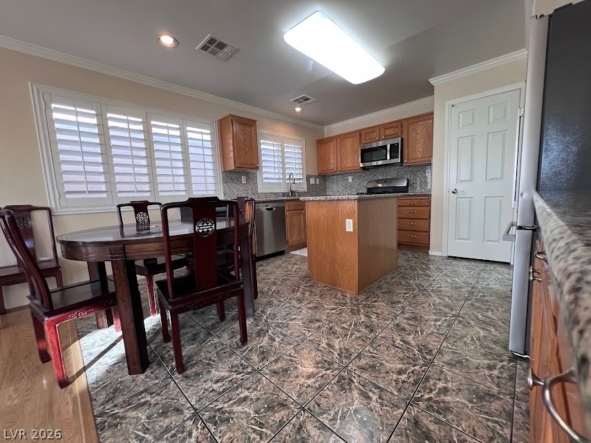 8973 Edgeworth Place Property Photo 13