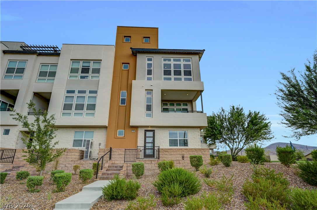 3348 Esker Ridge Avenue Property Photo 1