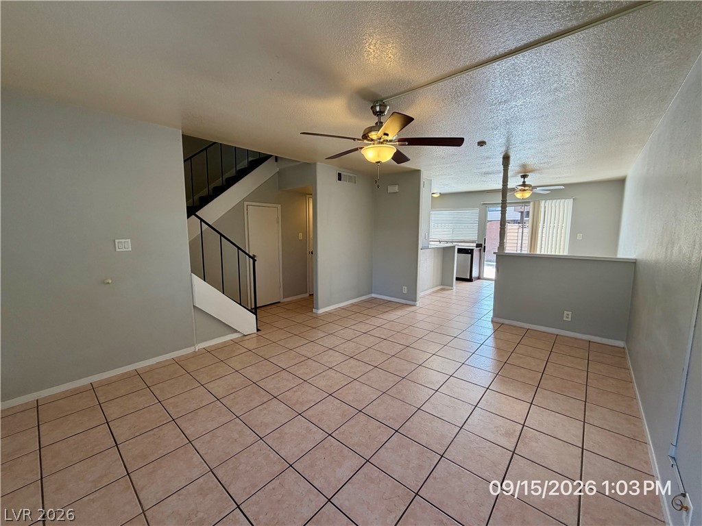 6122 Meadow View Lane Property Photo 5