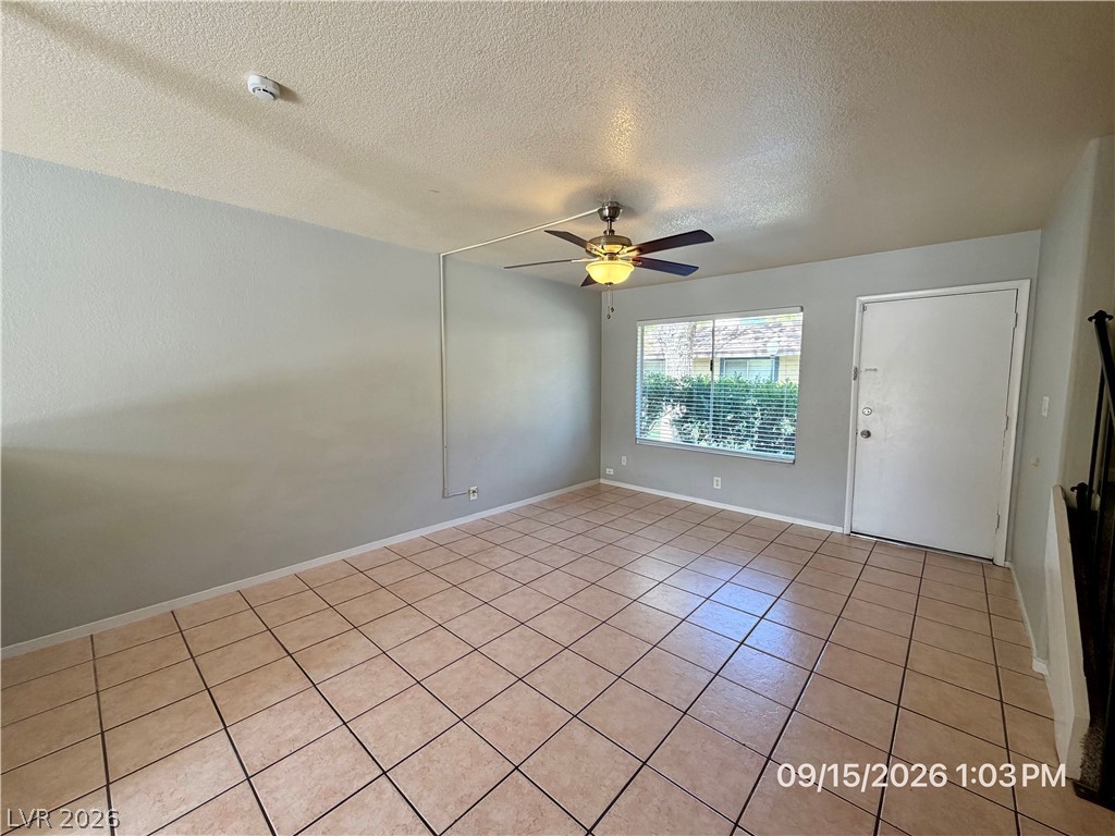 6122 Meadow View Lane Property Photo 6