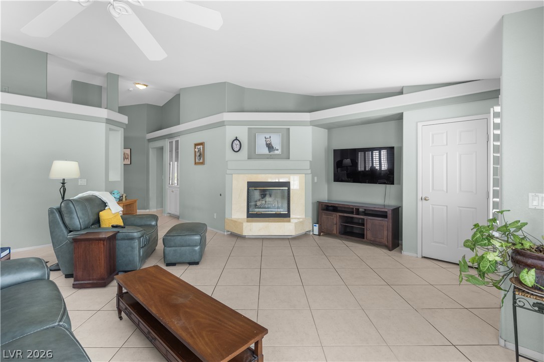 9704 Driftwood Island Court Property Photo 12