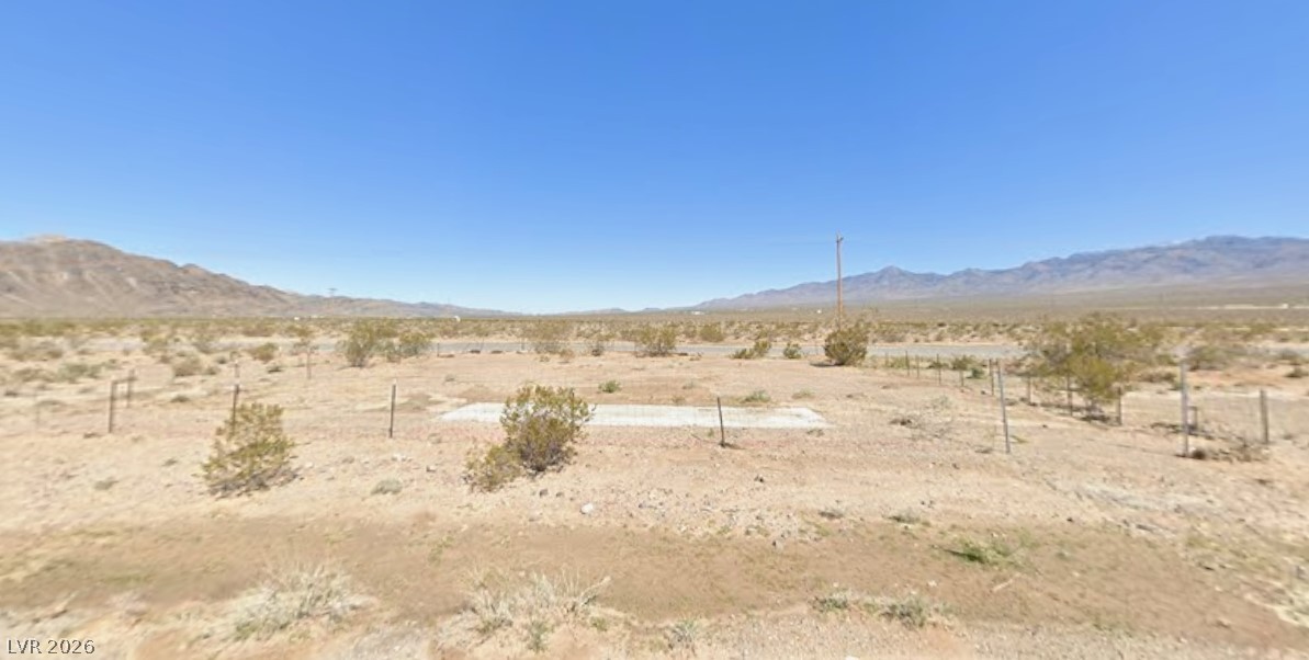 930 West Marva Lane Property Photo 1