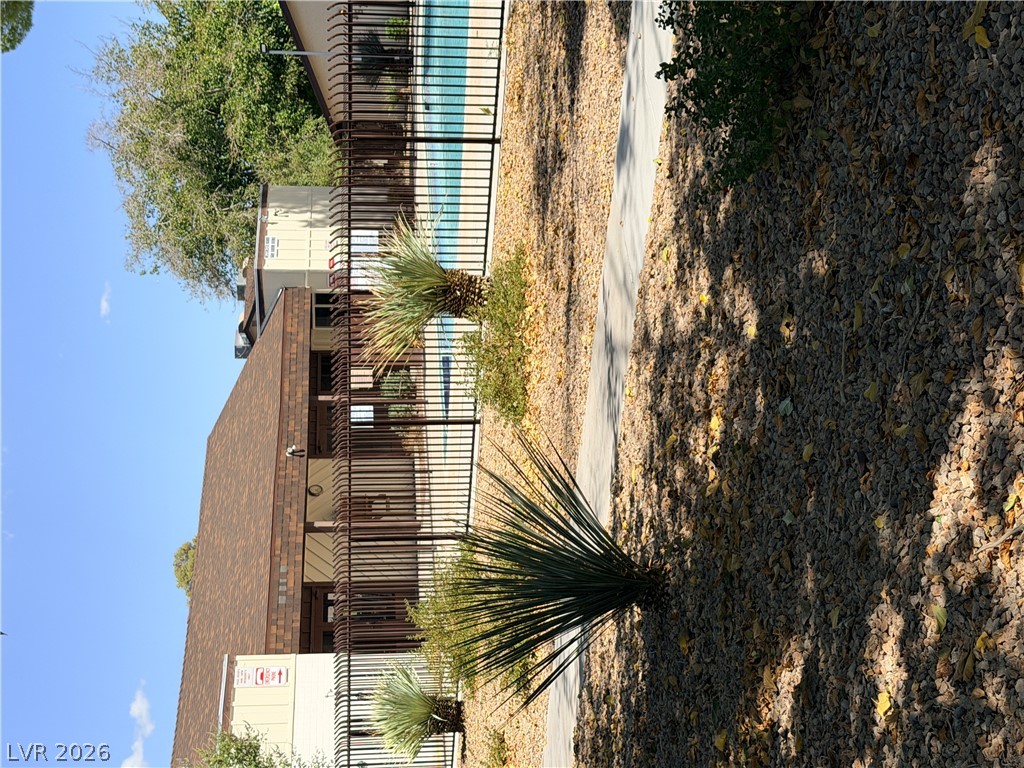 2350 Cardiff Lane C Property Photo 28