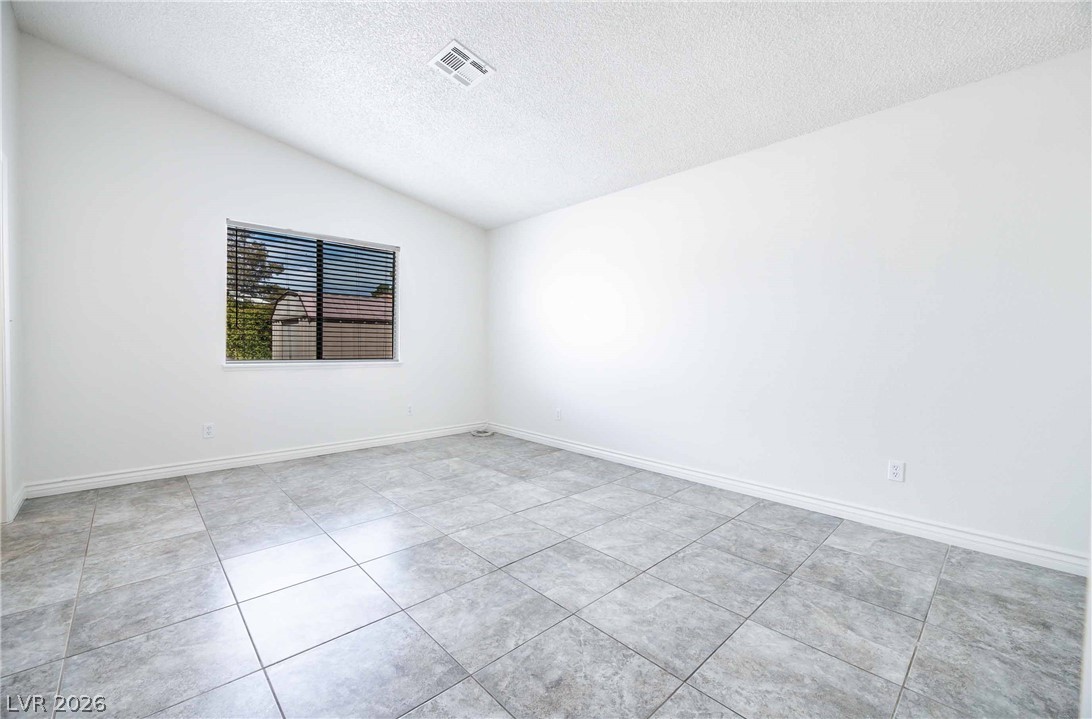 7420 Lattimore Drive Property Photo 9