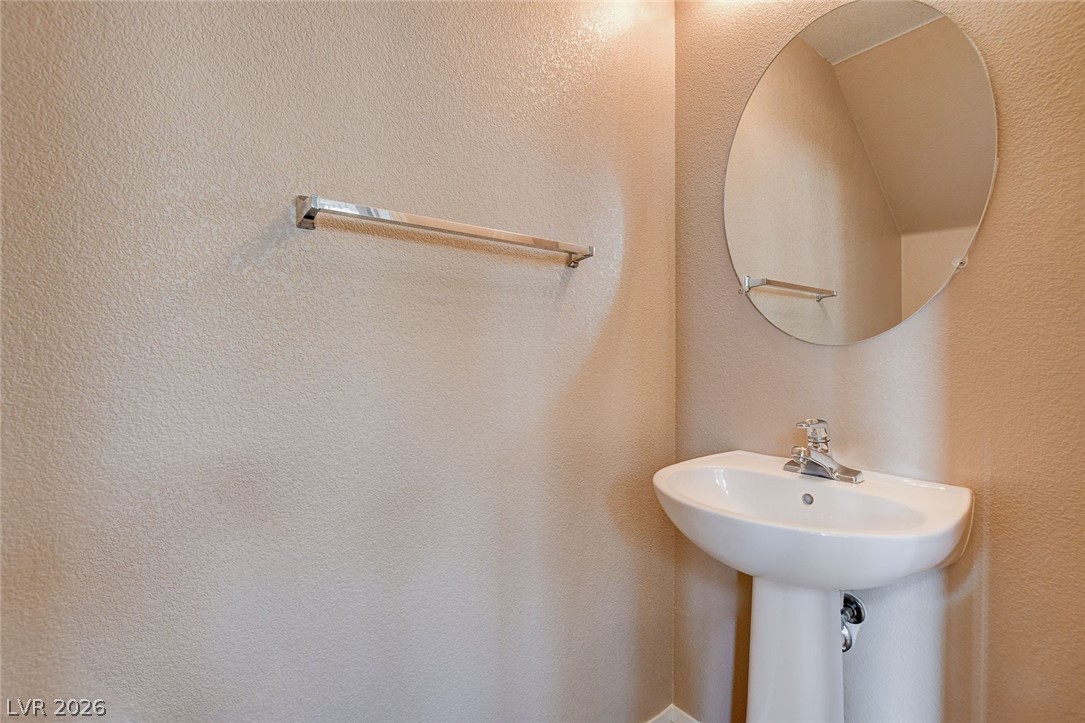 128 Staten Island Avenue Property Photo 34