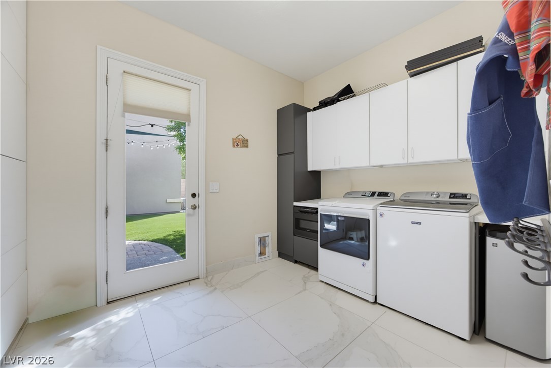 8565 Killians Greens Drive Property Photo 16