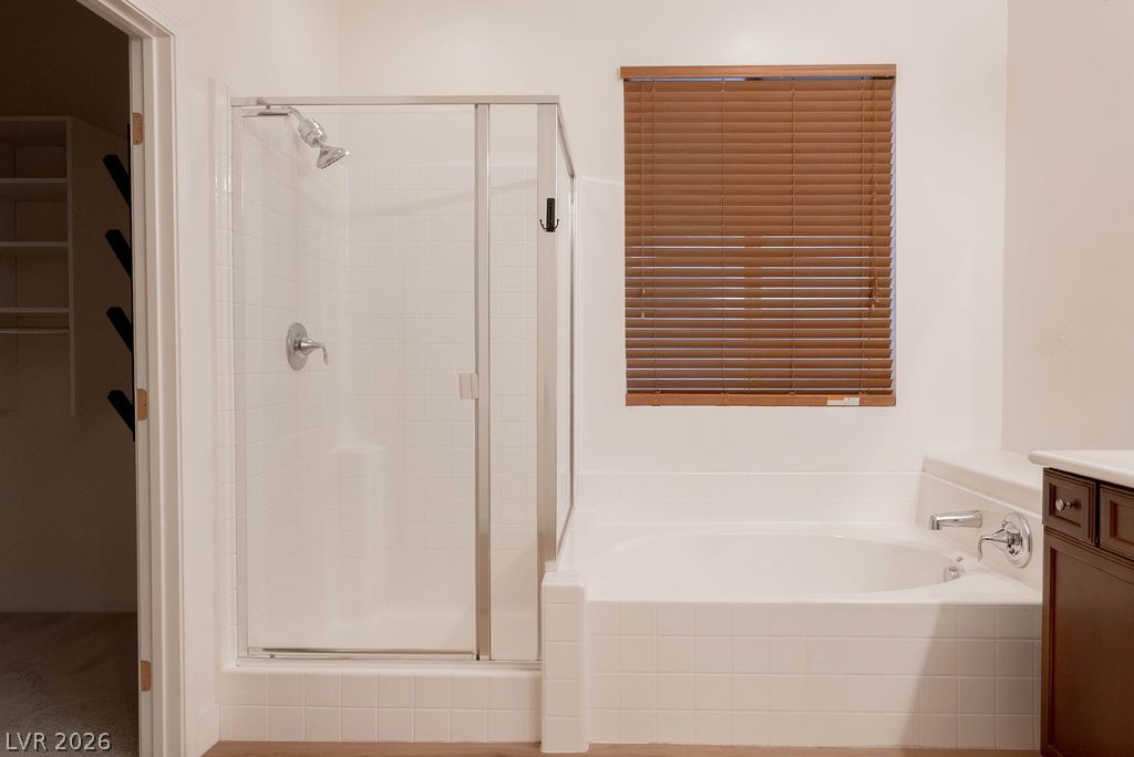 10705 Mentesana Avenue Property Photo 8