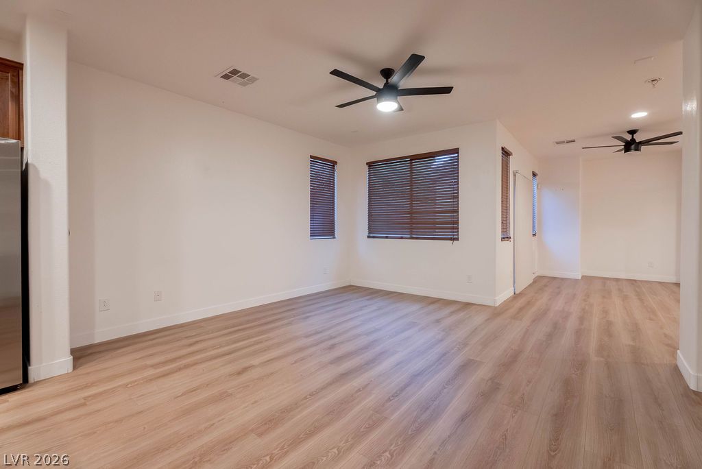 10705 Mentesana Avenue Property Photo 12