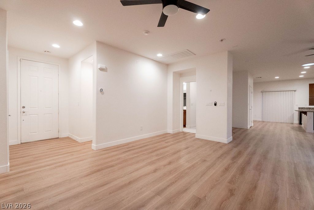 10705 Mentesana Avenue Property Photo 17