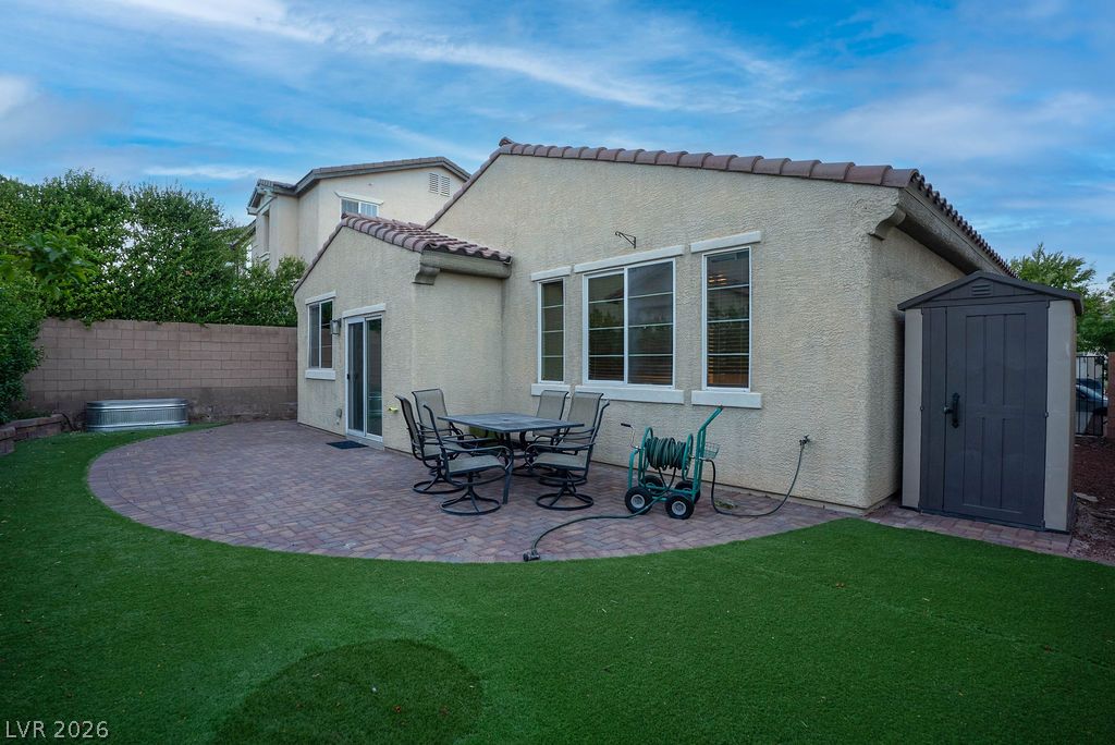 10705 Mentesana Avenue Property Photo 21