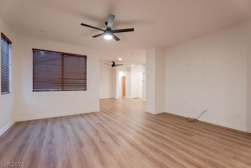 10705 Mentesana Avenue Property Photo 31