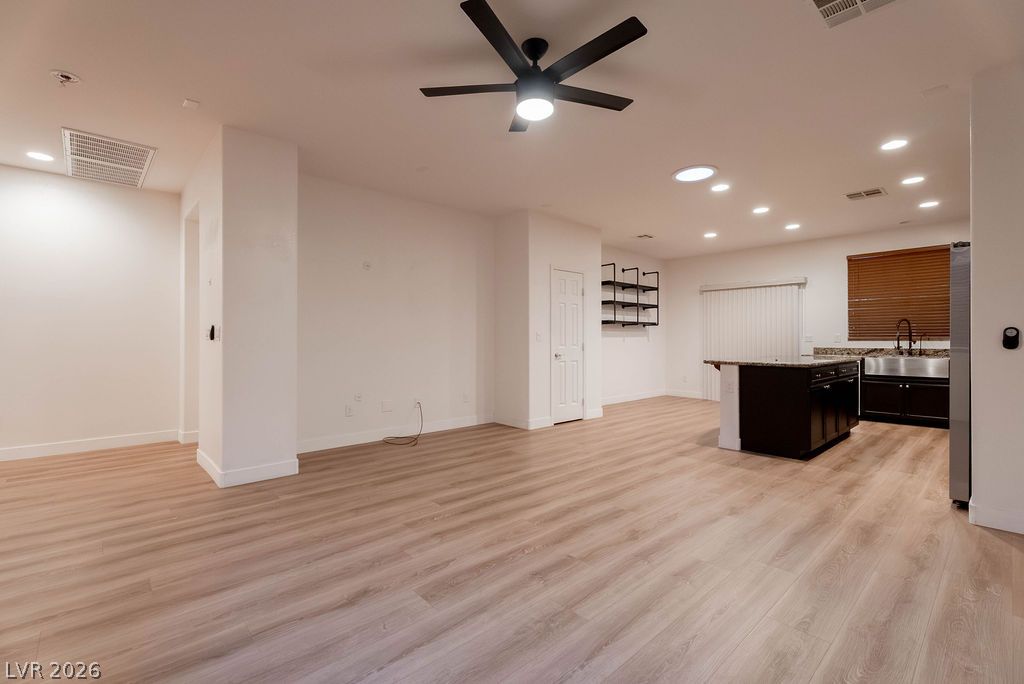 10705 Mentesana Avenue Property Photo 38