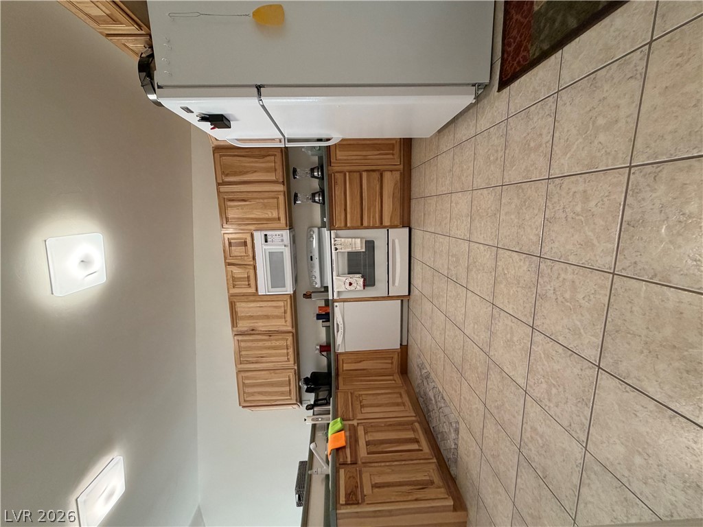 235 J V Walker Street Property Photo 7