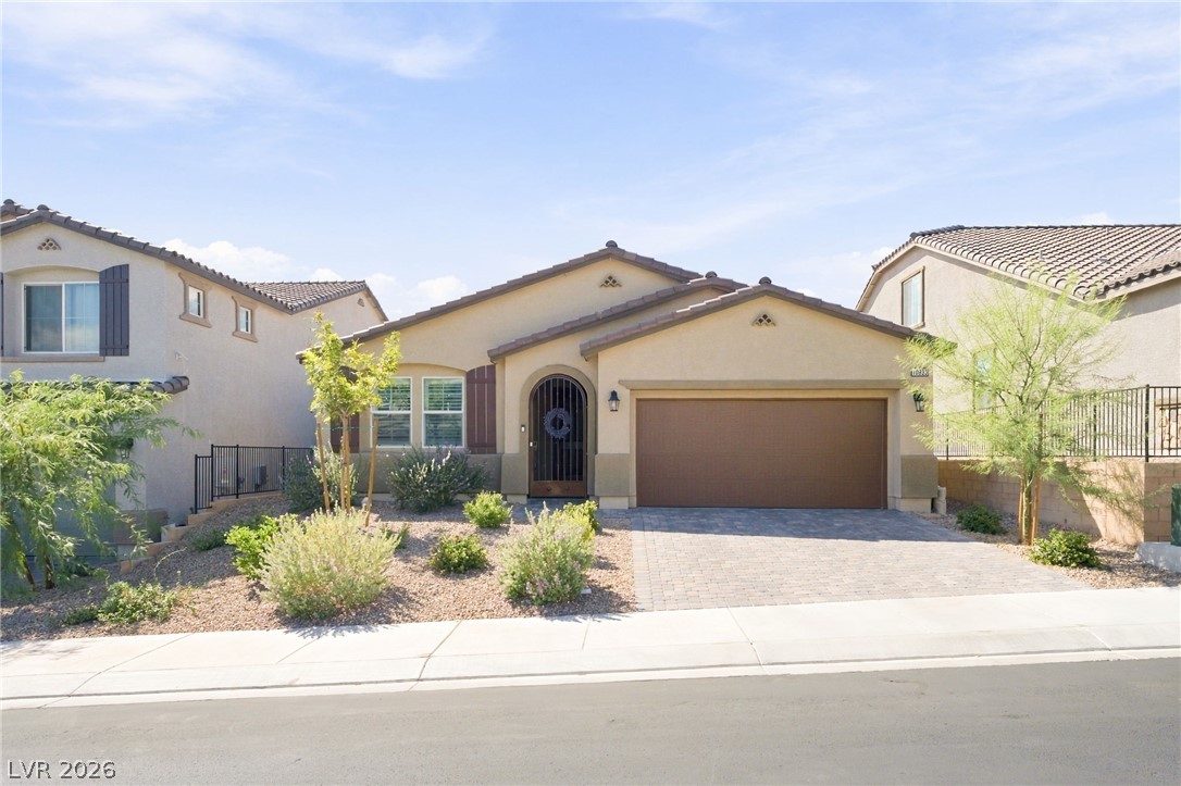 10933 Cilantro Avenue Property Photo 1