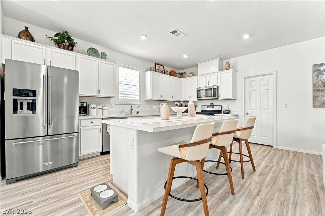 10933 Cilantro Avenue Property Photo 11