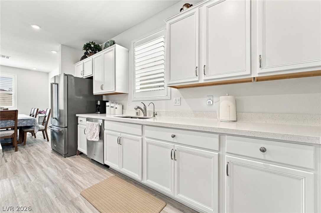 10933 Cilantro Avenue Property Photo 15