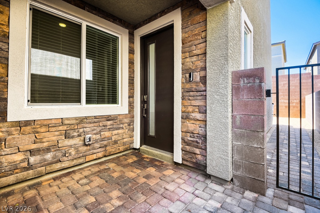 291 Mount Barcroft Drive Property Photo 4