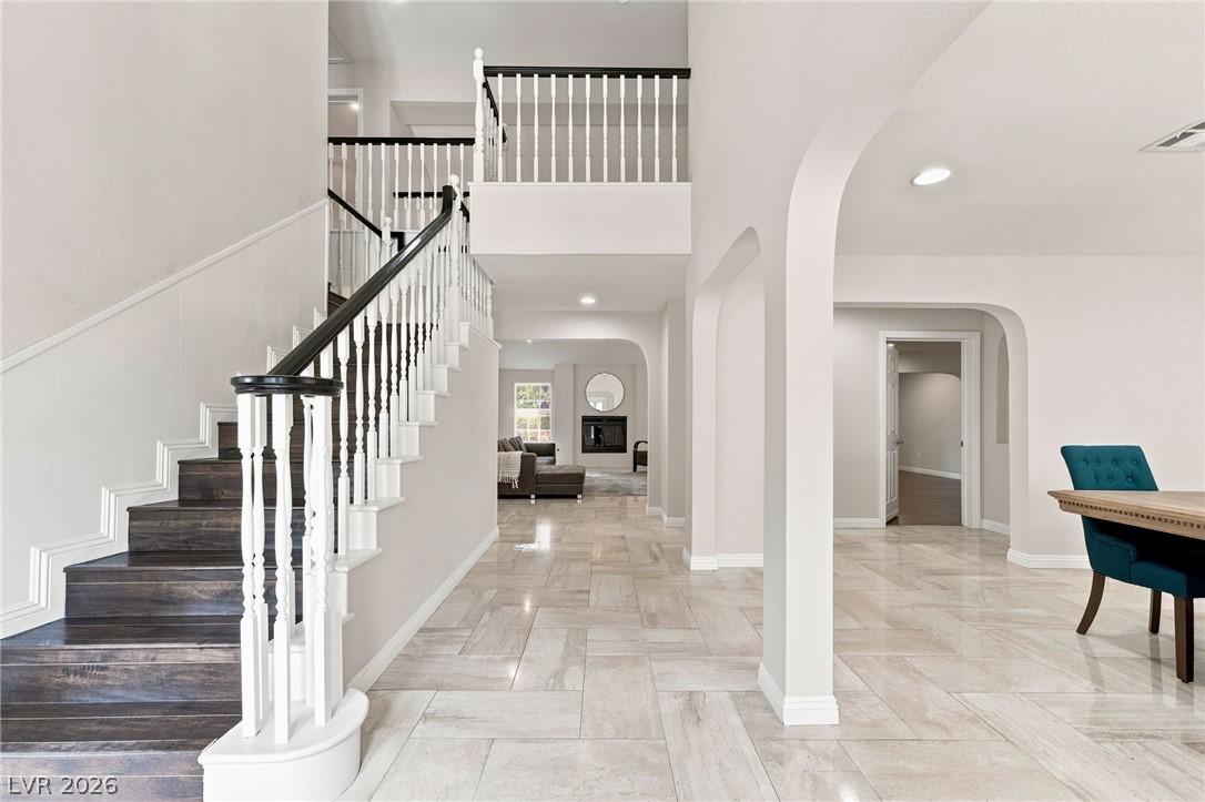 2252 Buckingham Court Property Photo 11