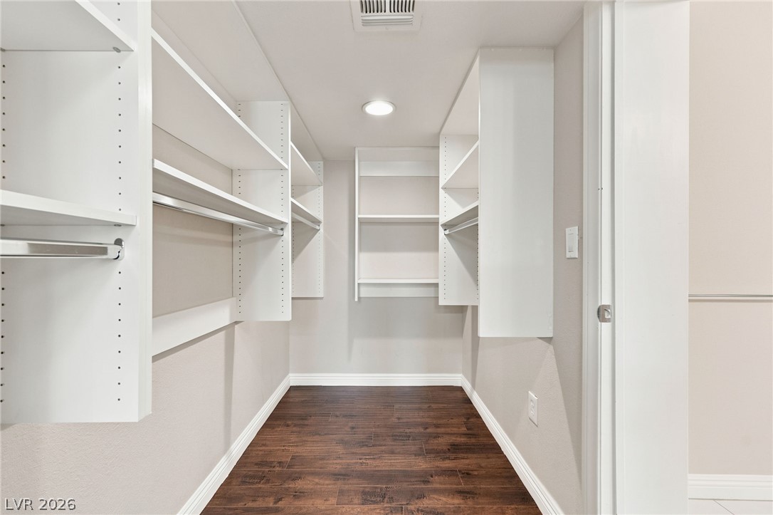 2252 Buckingham Court Property Photo 64