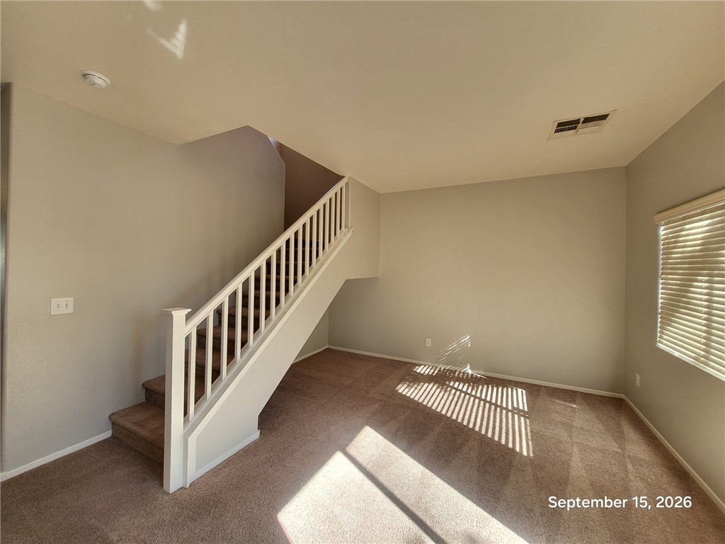 9482 Oro Bullion Street Property Photo 4