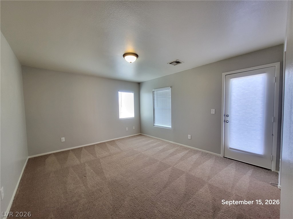 9482 Oro Bullion Street Property Photo 11
