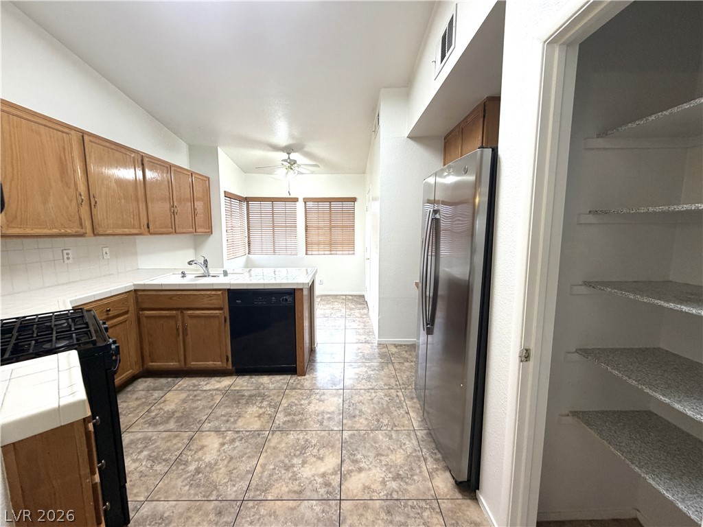 2746 Rungsted Street Property Photo 5