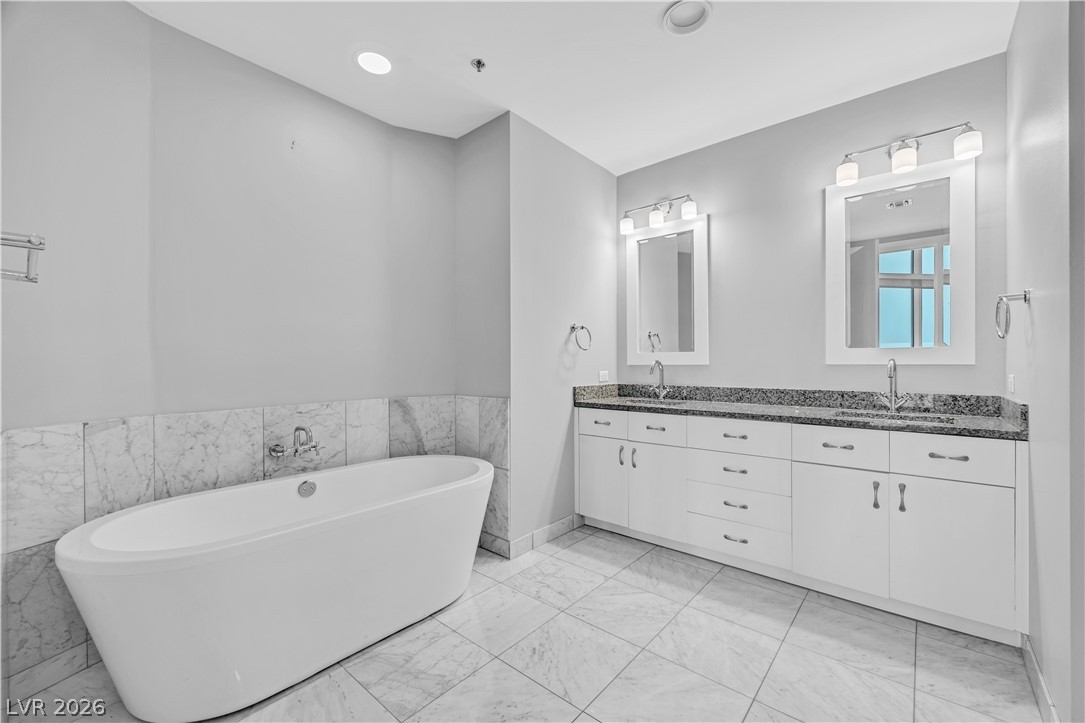 4525 Dean Martin Drive 2504 Property Photo 22