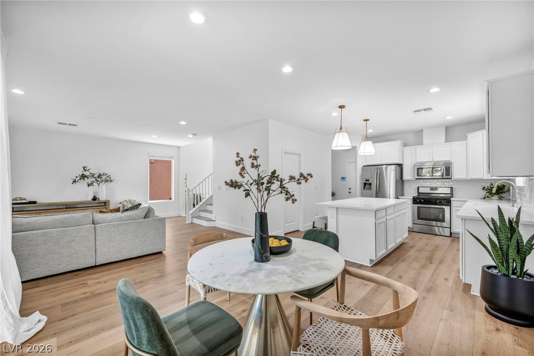 7788 Willow Garden Court Property Photo 13