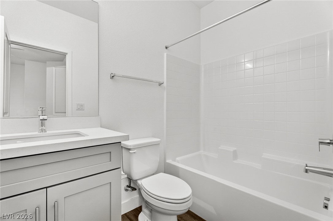 11469 Vibrant Heights Drive Property Photo 6